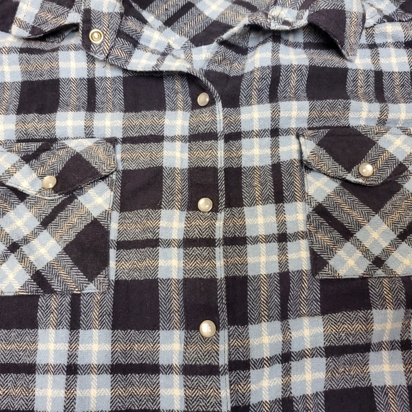 Field & Stream Flannel - Picture 2 of 5